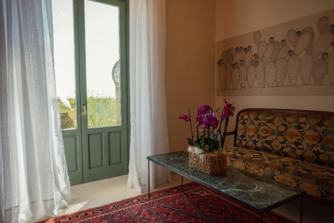 Aria And Terrace * Noto